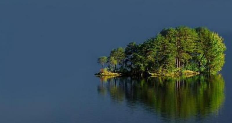 浙江首個(gè)全電島嶼建設(shè)完成 包含儲能系統(tǒng)實(shí)現(xiàn)削峰填谷