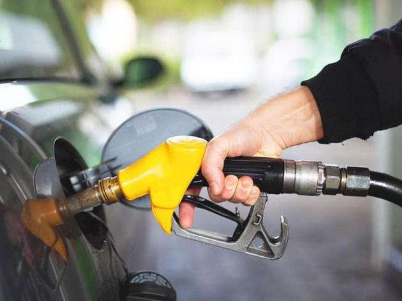國內(nèi)成品油價(jià)格按機(jī)制上調(diào)