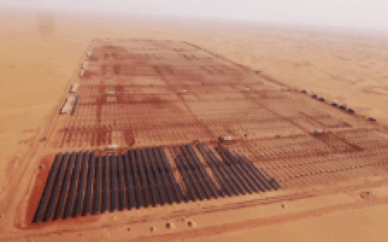 作為能源轉型的一部分，埃及建造了世界上最大的太陽能發電廠