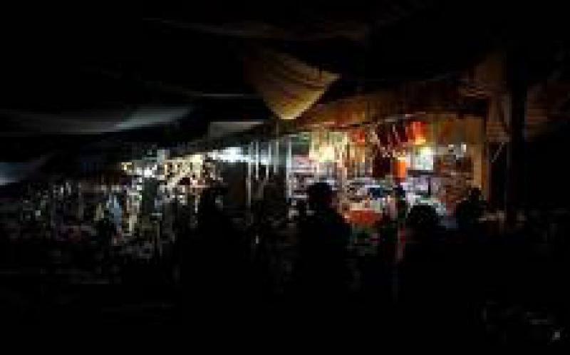 卡拉奇的許多地區(qū)都面臨長達數(shù)小時的電力故障