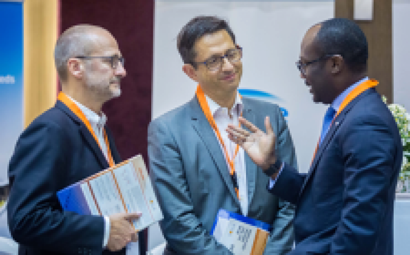 在非洲大陸發(fā)展太陽能光伏能源