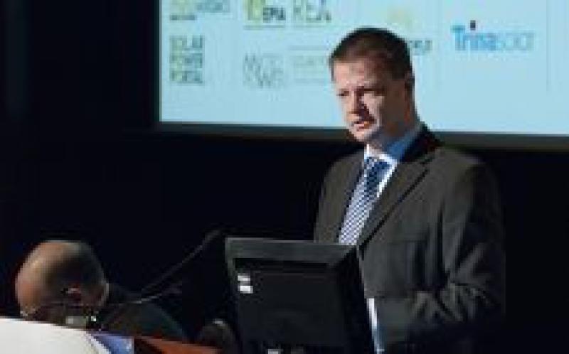 前特斯拉副總裁為“前沿”Solo Energy提供建議